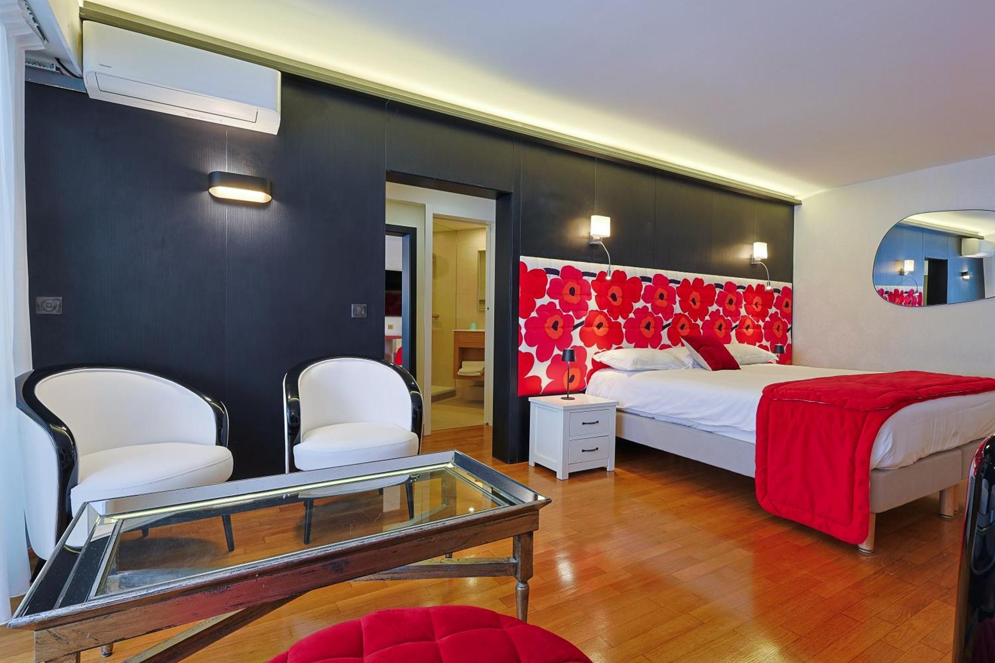 Hotel Le Fouquet'S Cannes Exterior photo